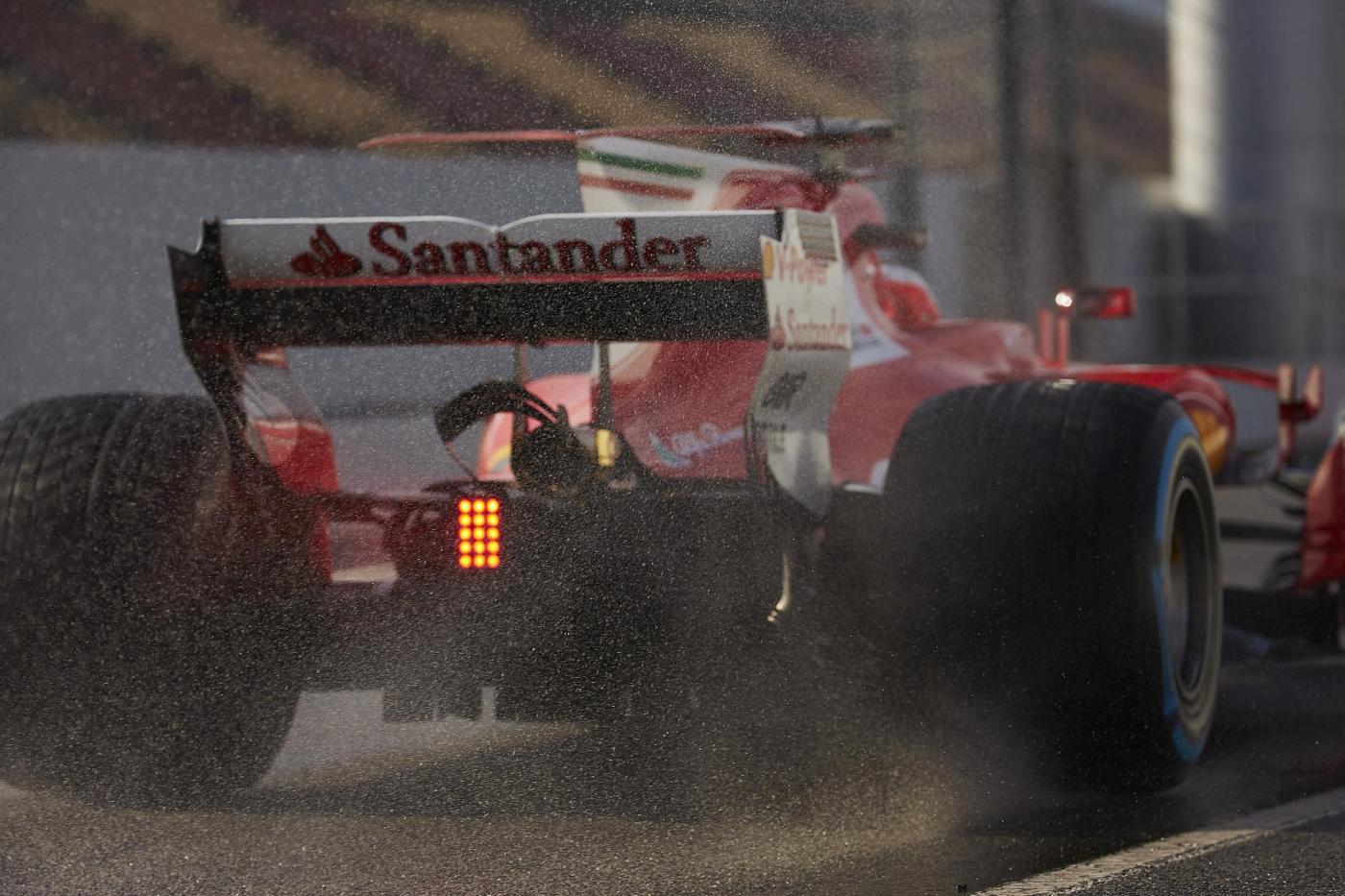 F1, il nuovo motore esalta la Ferrari: a Maranello adesso si prova a ... - SportFair