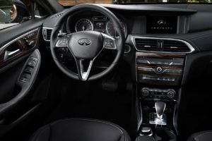 infiniti q30 (4)