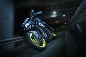 Yamaha MT-10 2016 (8)