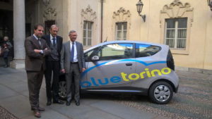 blue-torino-il-car-sharing-elettrico-di-bollor_9