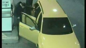 audi gialla (1)