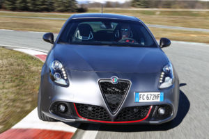 alfa-romeo-giulietta-veloce_16