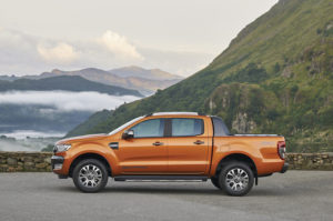Spirito e muscoli yankee per il rinnovato Ford Ranger