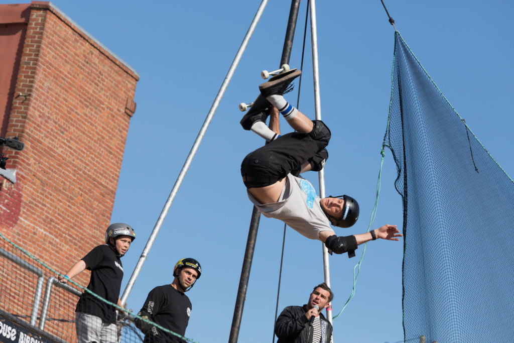 http://tonyhawk.com/gallery/nggallery/thumbnails