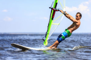  Kingii-Wearable-on-Windsurf-