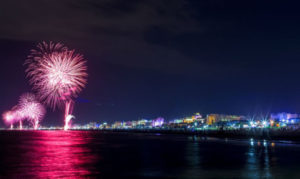 la-notte-rosa-uno-dei-principali-eventi-dellestate-2016-a-rimini-e-riccione