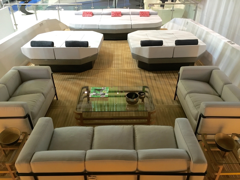 yacht Arcadia Sherpa