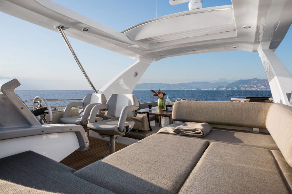 Azimut 66 Flybridge Collection