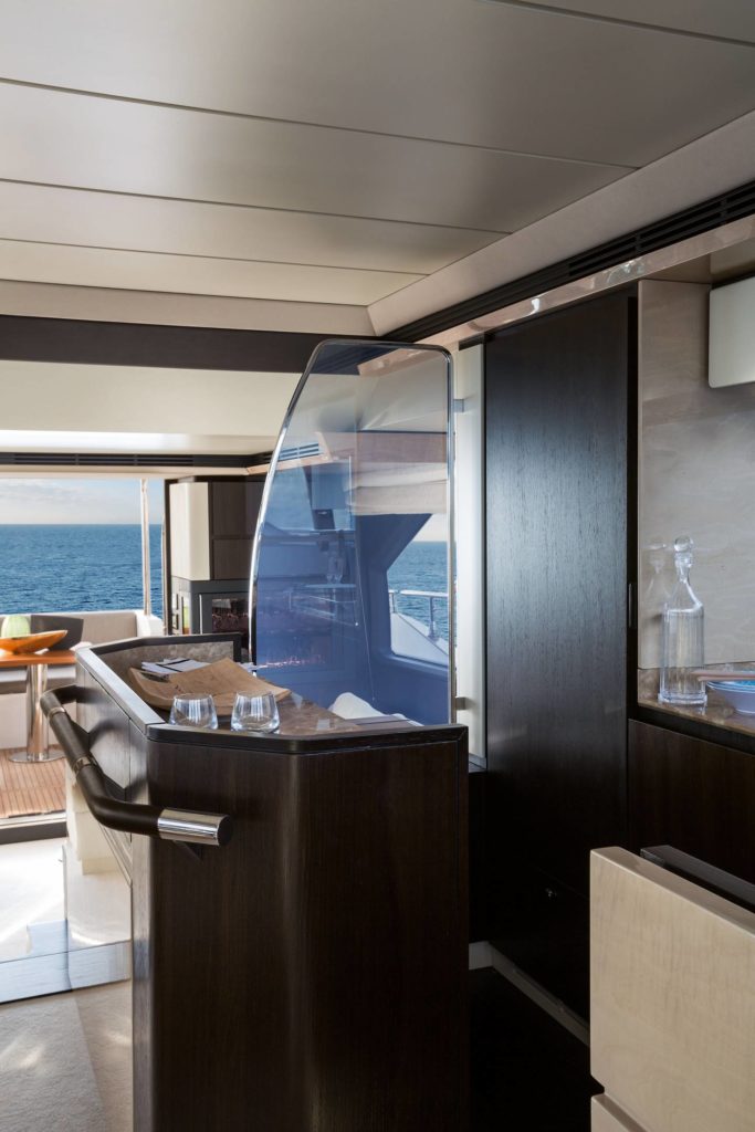 Azimut 66 Flybridge Collection