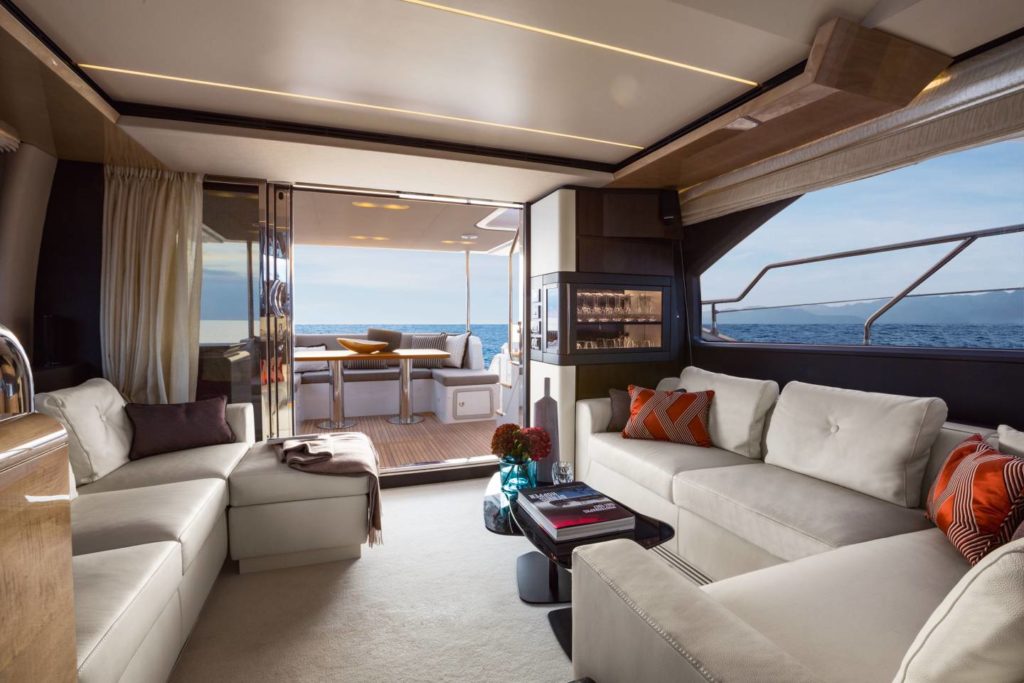 Azimut 66 Flybridge Collection