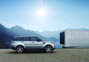 2017 Range Rover Sport exterior (1)