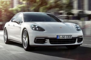 Porsche-Panamera_4_E-Hybrid-2017-1280-02