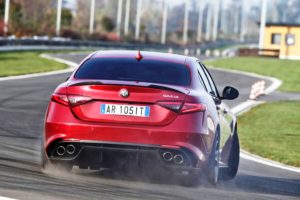 alfa giulia quadrifoglio (5)