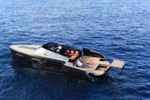Evo Yachts 2