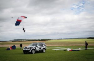 land rover Bear Grylls 