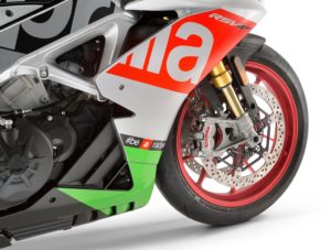 Aprilia RSV4 (8)
