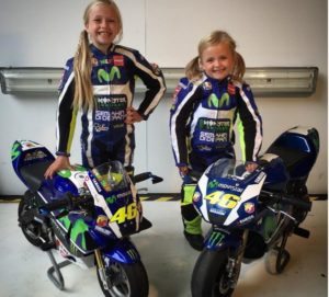 valentino rossi tifose bambine13