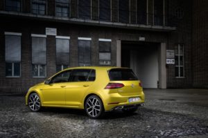 Volkswagen Golf (7)