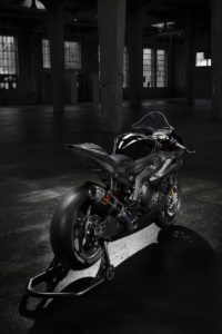 bmw-hp4-race_5