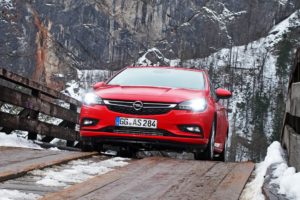 Opel’s Guide to Safely Navigating the Winter