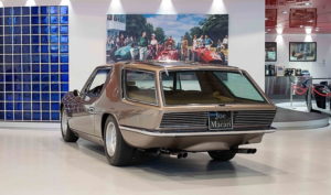 Ferrari 330 GT Vignale (5)