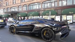 Lamborhini Aventador SV Roadster 3
