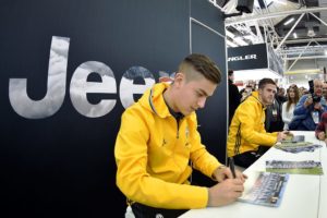 pjanic e dybala al motor show (7)