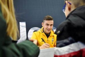 pjanic e dybala al motor show (9)