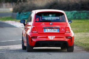 Nuove Abarth 595 Competizione (2)