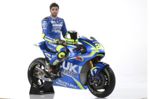 ai29_andrea-iannone_team-suzuki-motogp-2017_gsx-rr-001