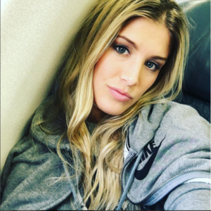 Genie Bouchard (2)