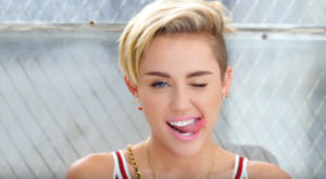 Miley Cyrus (9)