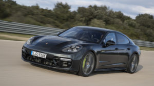 Porsche Panamera Turbo S E-Hybrid 10