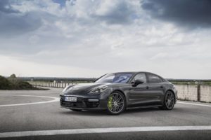 Porsche Panamera Turbo S E-Hybrid 7