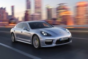 Porsche Panamera Turbo S E-Hybrid 8