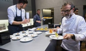 04 - Salone di Ginevra 2017 – Massimo Bottura - la parte croccante della lasagna