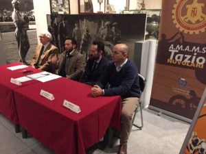 Tavolo relatori Conferenza Stampa AMAMS