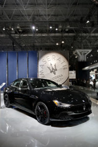 1 - Maserati al NYIAS 2017 - Ghibli Nerissimo Edition (1)