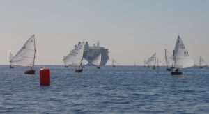 Si è aperta a Rapallo la stagione 2017 del Dinghy 12' Classico con la prima delle cinque prove previste per la 16ª edizione del Trofeo Dinghy 12' Classico 2