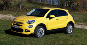 Fiat 500X gialla 5