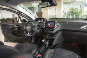 Peugeot 2008 Black Matt (14)