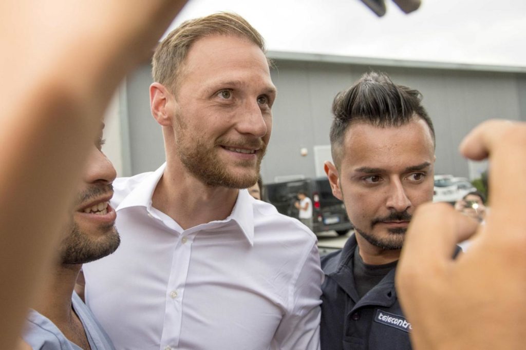 Höwedes