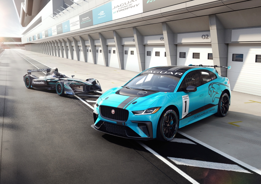 jaguar I-PACE eTROPHY