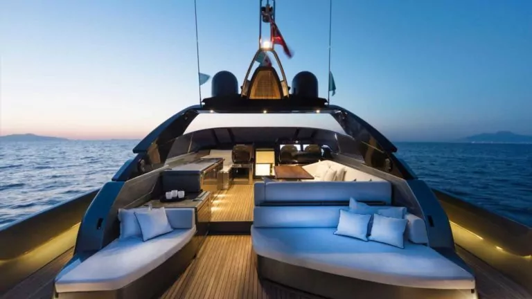 Riva 76 Bahamas 2