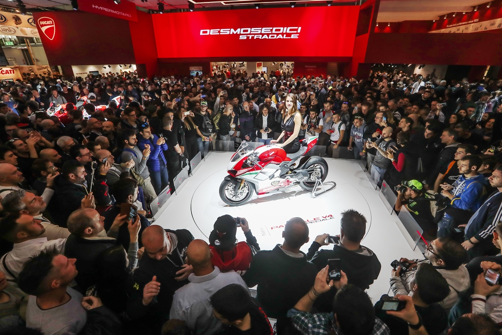 Ducati Panigale V4 EICMA