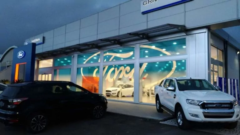 FordStore Nuova Sa-car