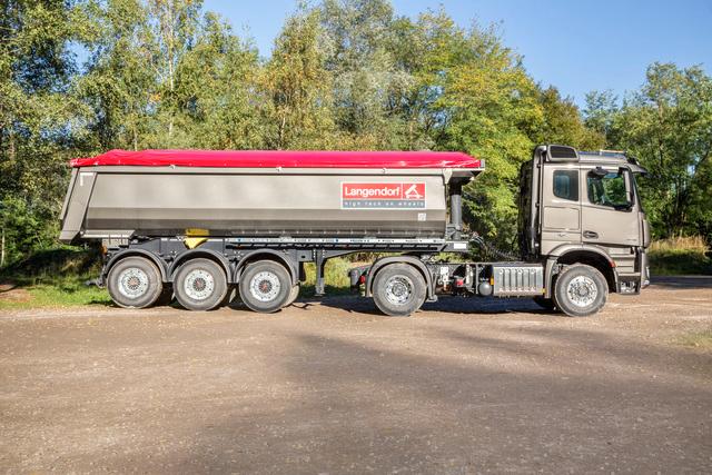 Mercedes Arocs