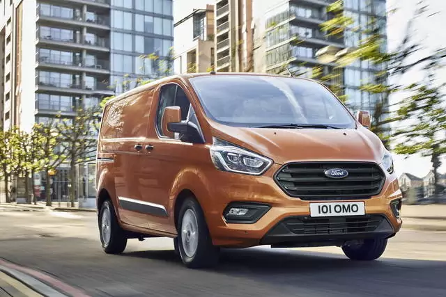 Nuovo Ford Transit Custom