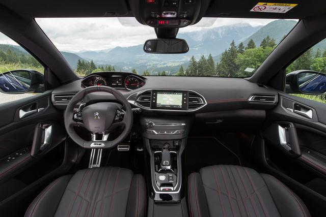 Peugeot 308 GT Berlina