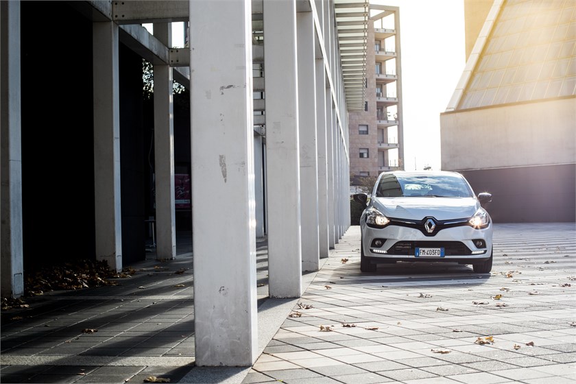 Renault Clio Duel